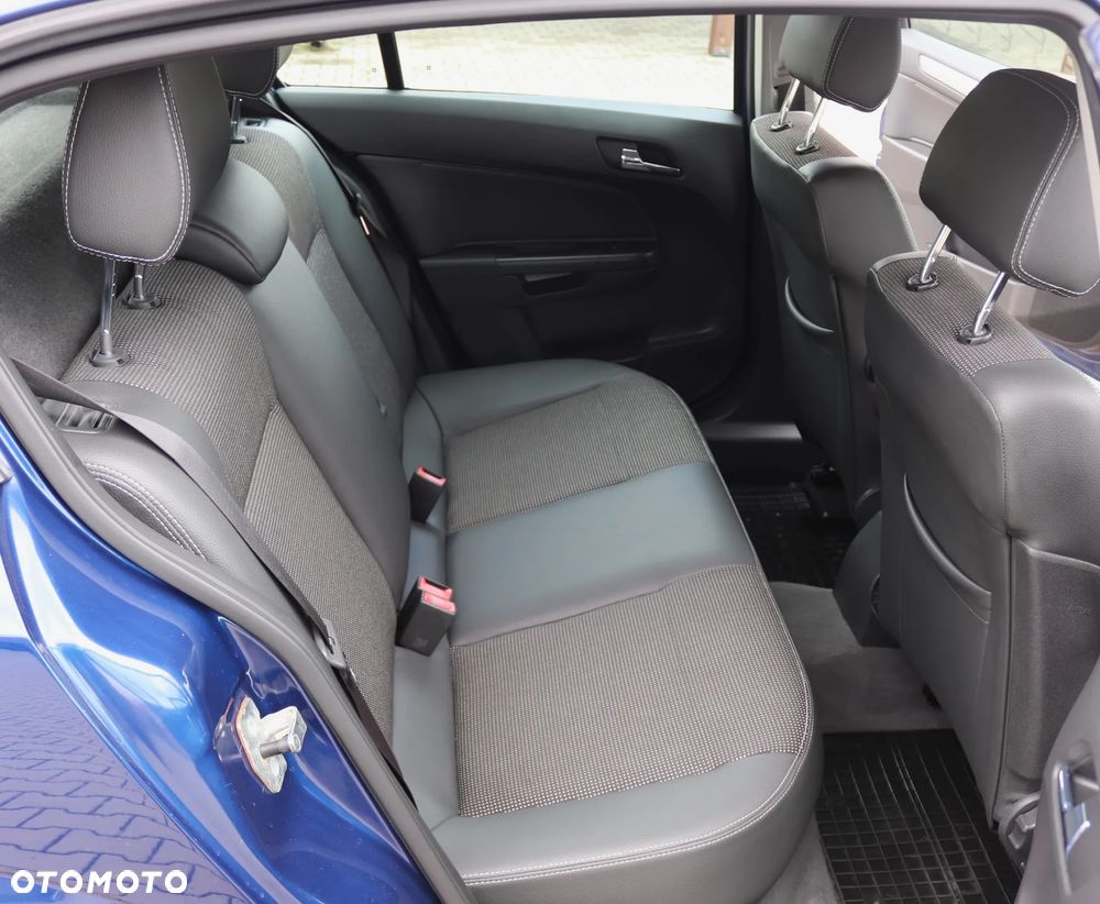 Opel Astra 1.6 Easytronic Innovation 110 Jahre - 19