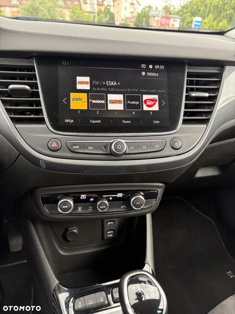 Opel Crossland X - 10