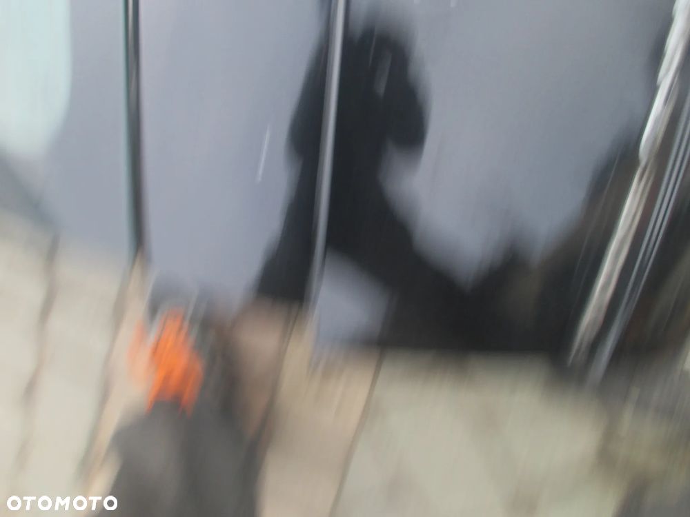 Klapa Ford C-MAX DM2 - 12