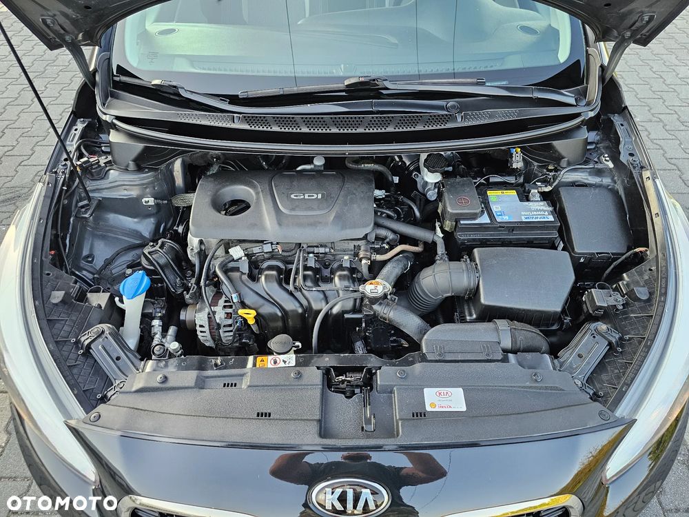 Kia Ceed 1.6 GDI XL DCT - 38