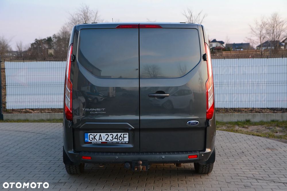 Ford Transit Custom - 10