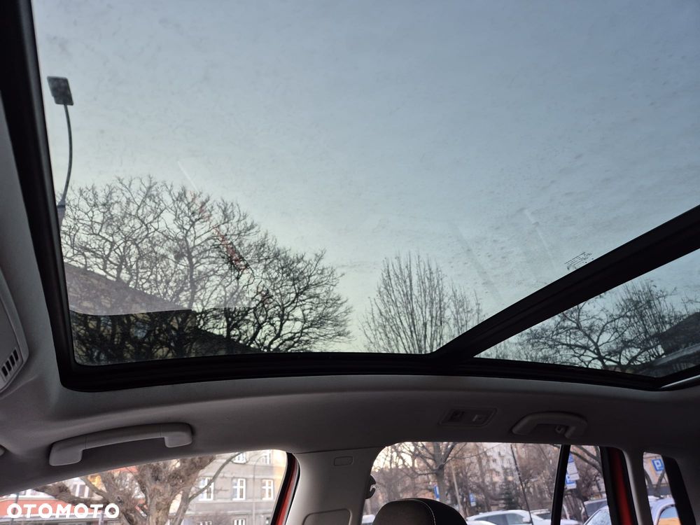 Volkswagen Golf Sportsvan 1.6 TDI BlueMotion Technology Comfortline - 25