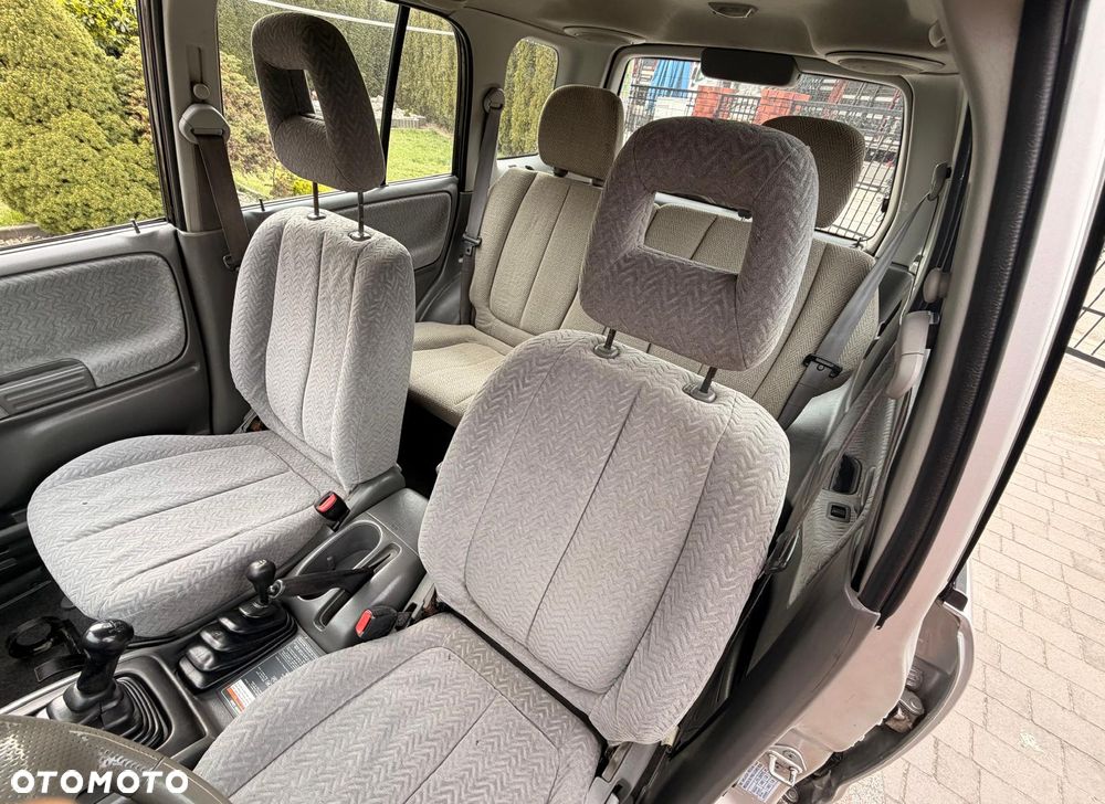 Suzuki Grand Vitara 2.0 TD Limited - 29