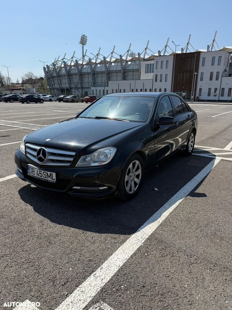 Mercedes-Benz C - 4
