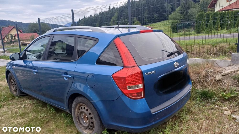 Kia Ceed - 2