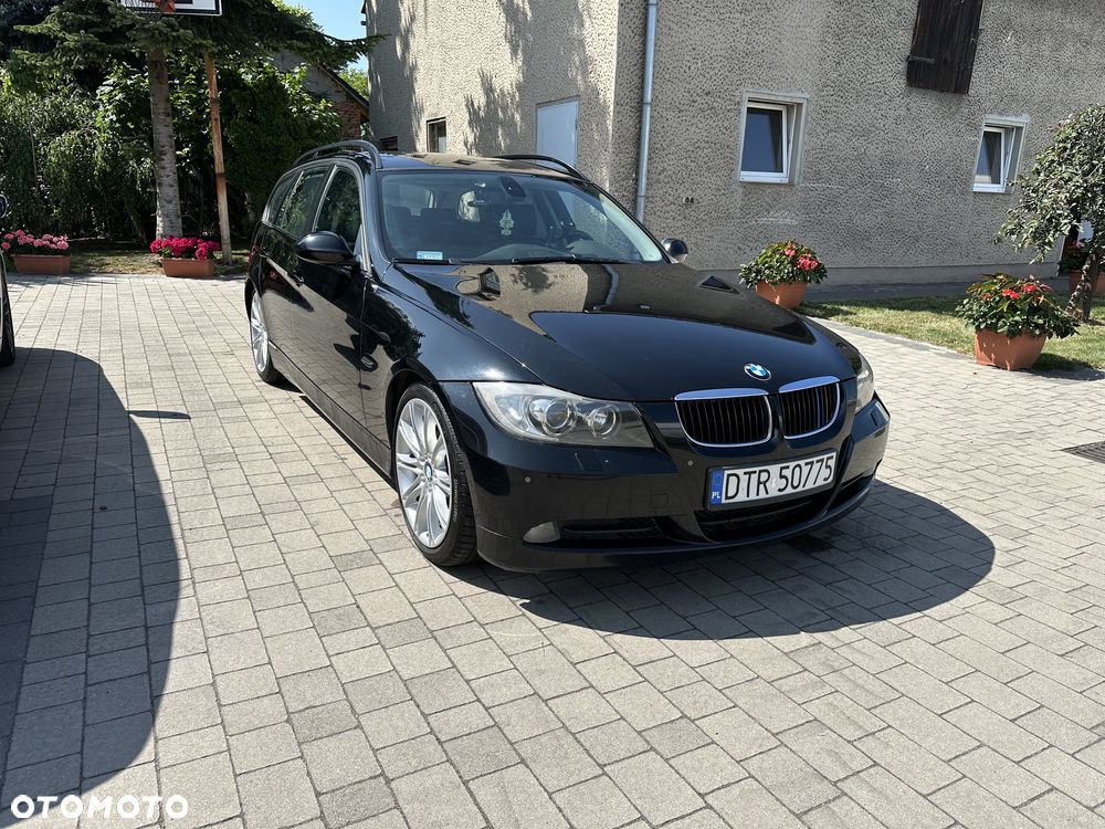 BMW Seria 3 - 1