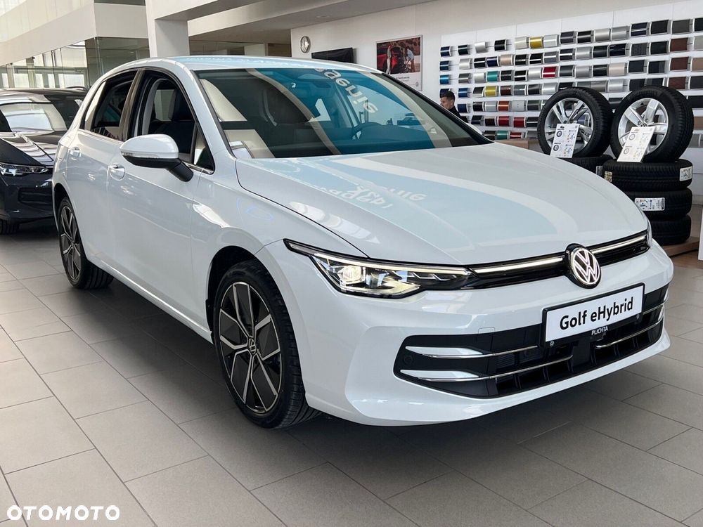 Volkswagen Golf - 4