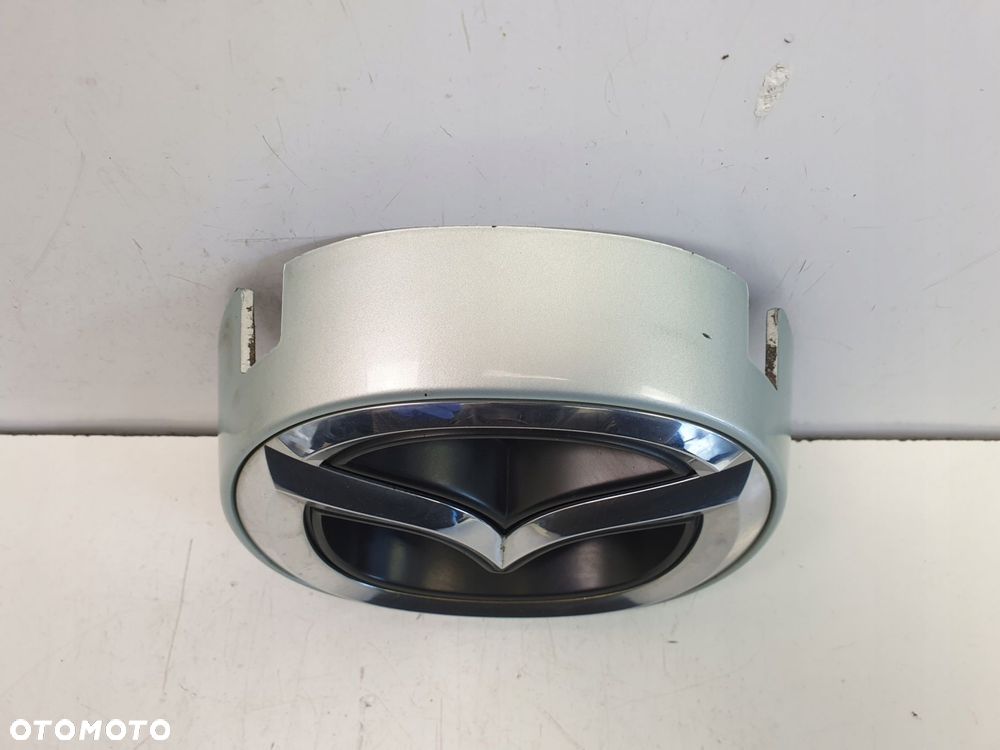 Mazda 5 I 05-10r EMBLEMAT znaczek PRZEDNI PRZÓD - 11