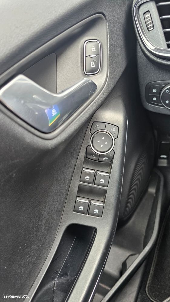 Ford Puma 1.0 EcoBoost Hybrid Aut. ST-LINE DESIGN - 13