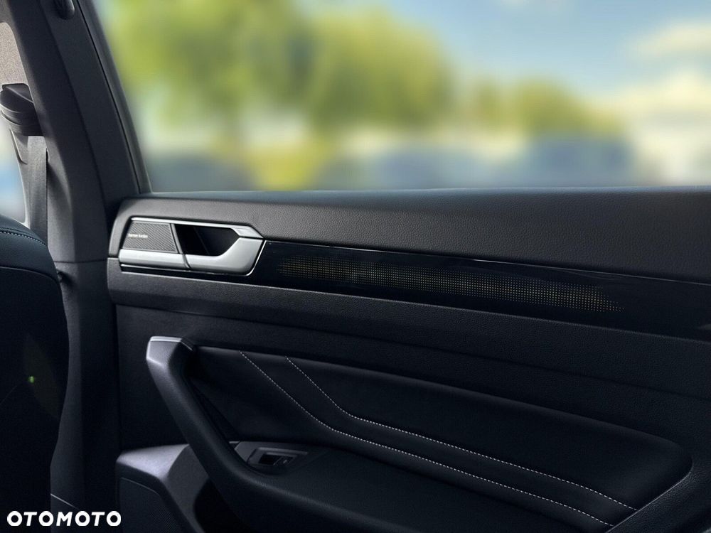 Volkswagen Arteon - 17