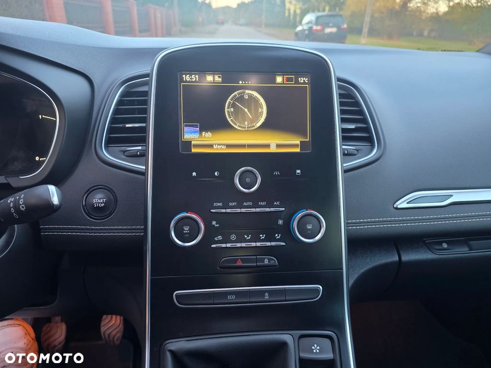 Renault Scenic BLUE dCi 120 BUSINESS EDITION - 30