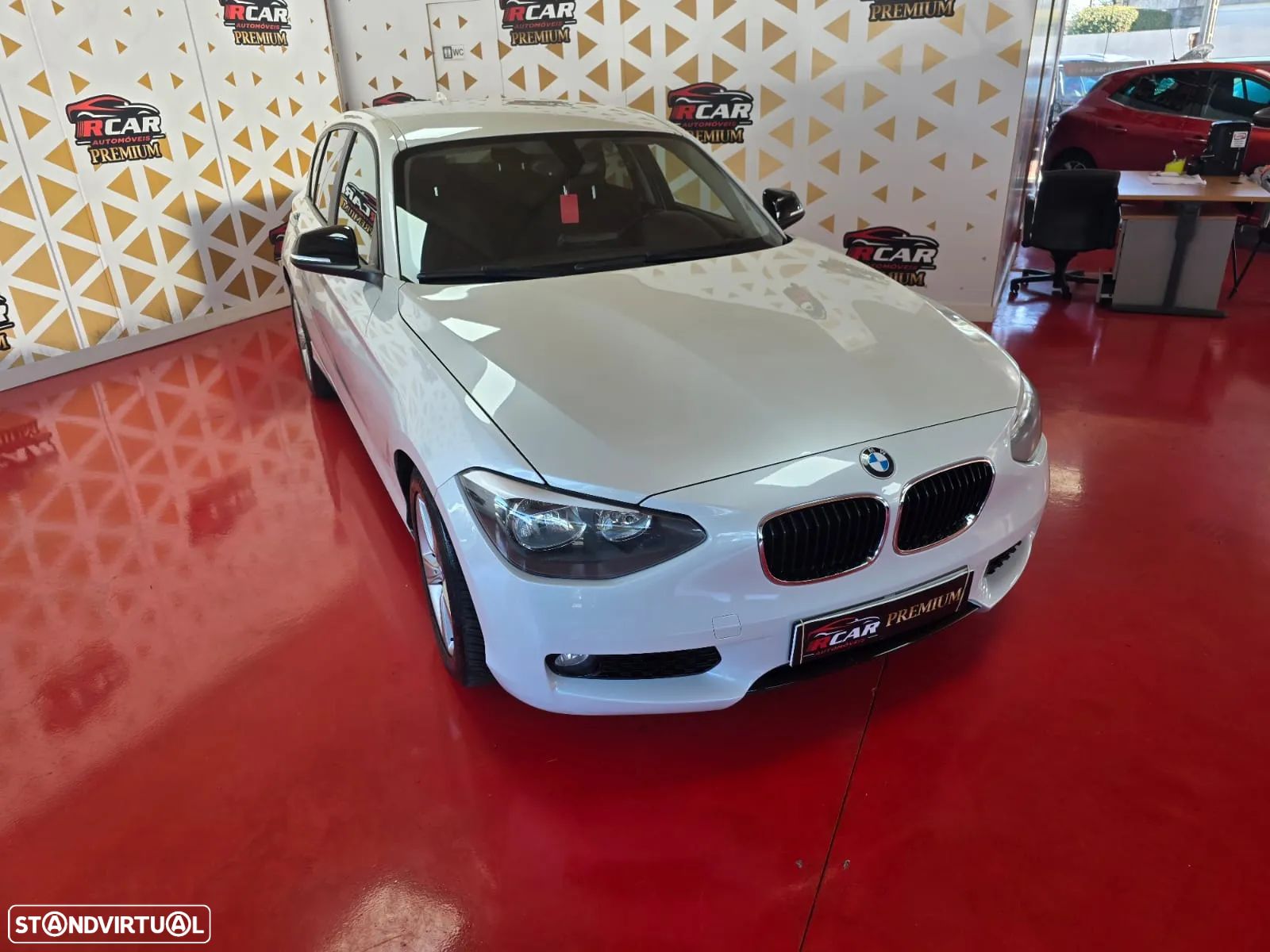 BMW 116 d EfficientDynamics - 1