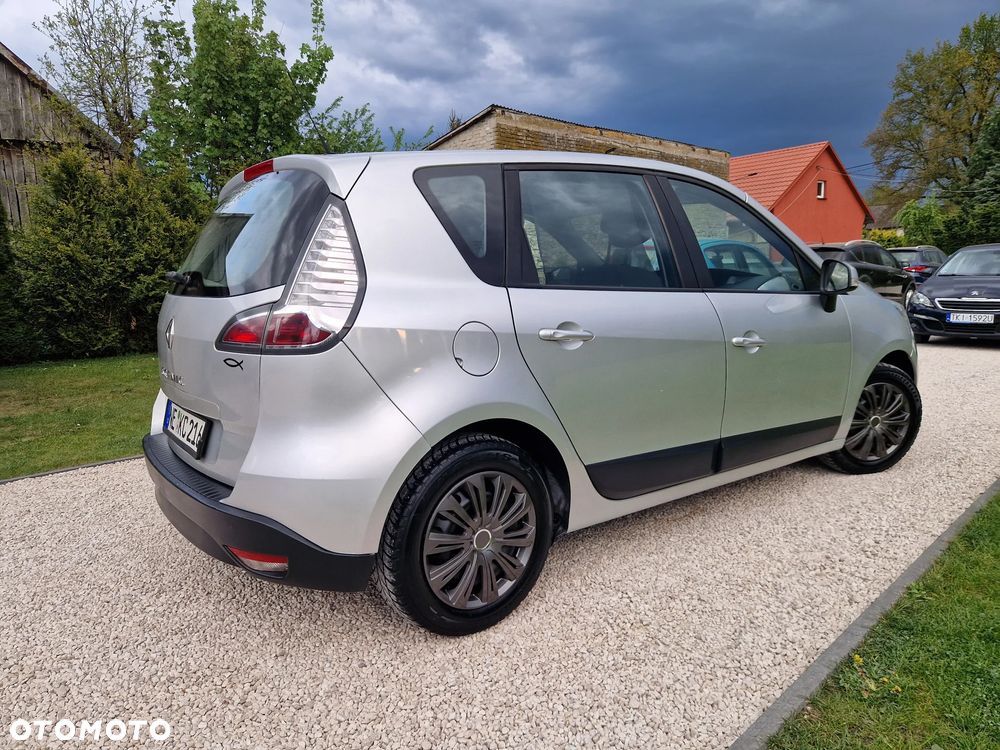 Renault Scenic 1.6 16V 110 TomTom Edition - 3