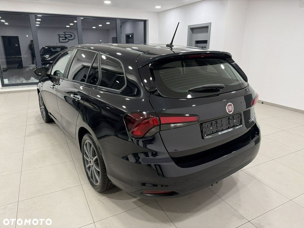 Fiat Tipo 1.4 T-Jet 16v S-Design - 4