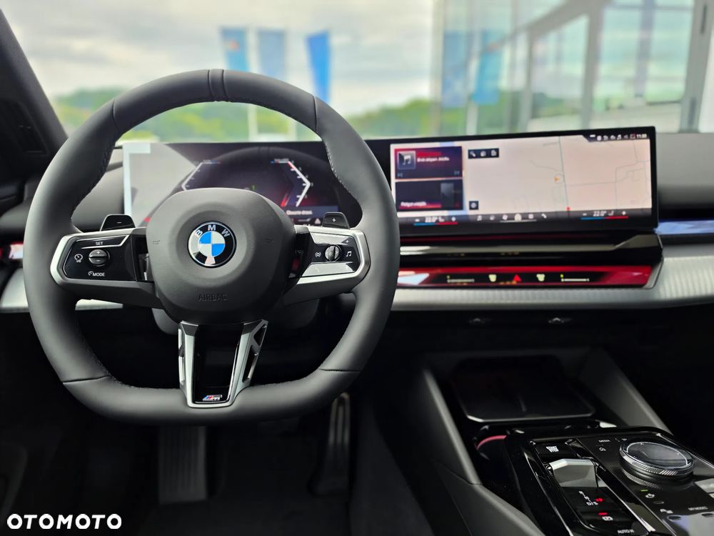 BMW Seria 5 520d mHEV M Sport - 22