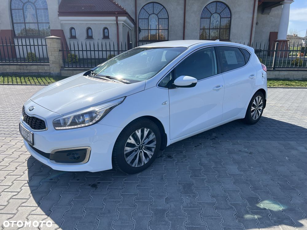 Kia Ceed - 3
