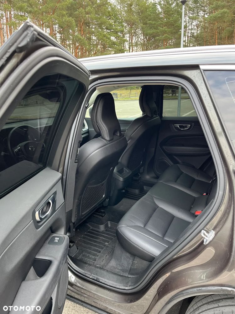 Volvo XC 60 D4 Inscription - 16