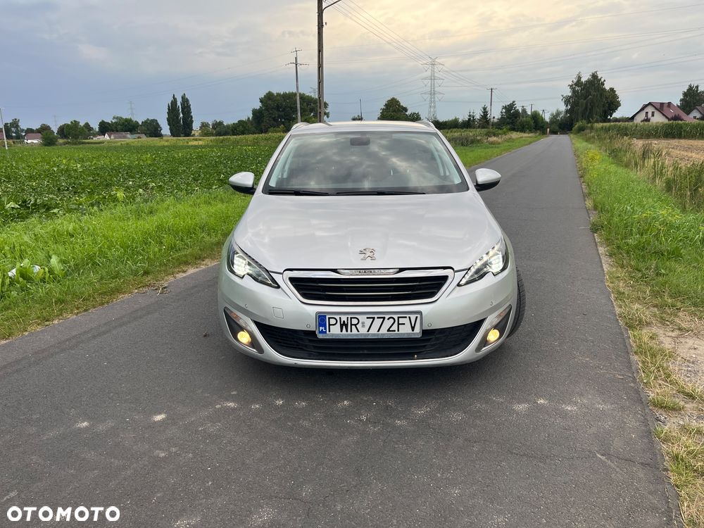 Peugeot 308 2.0 Blue HDi Allure S&S - 8