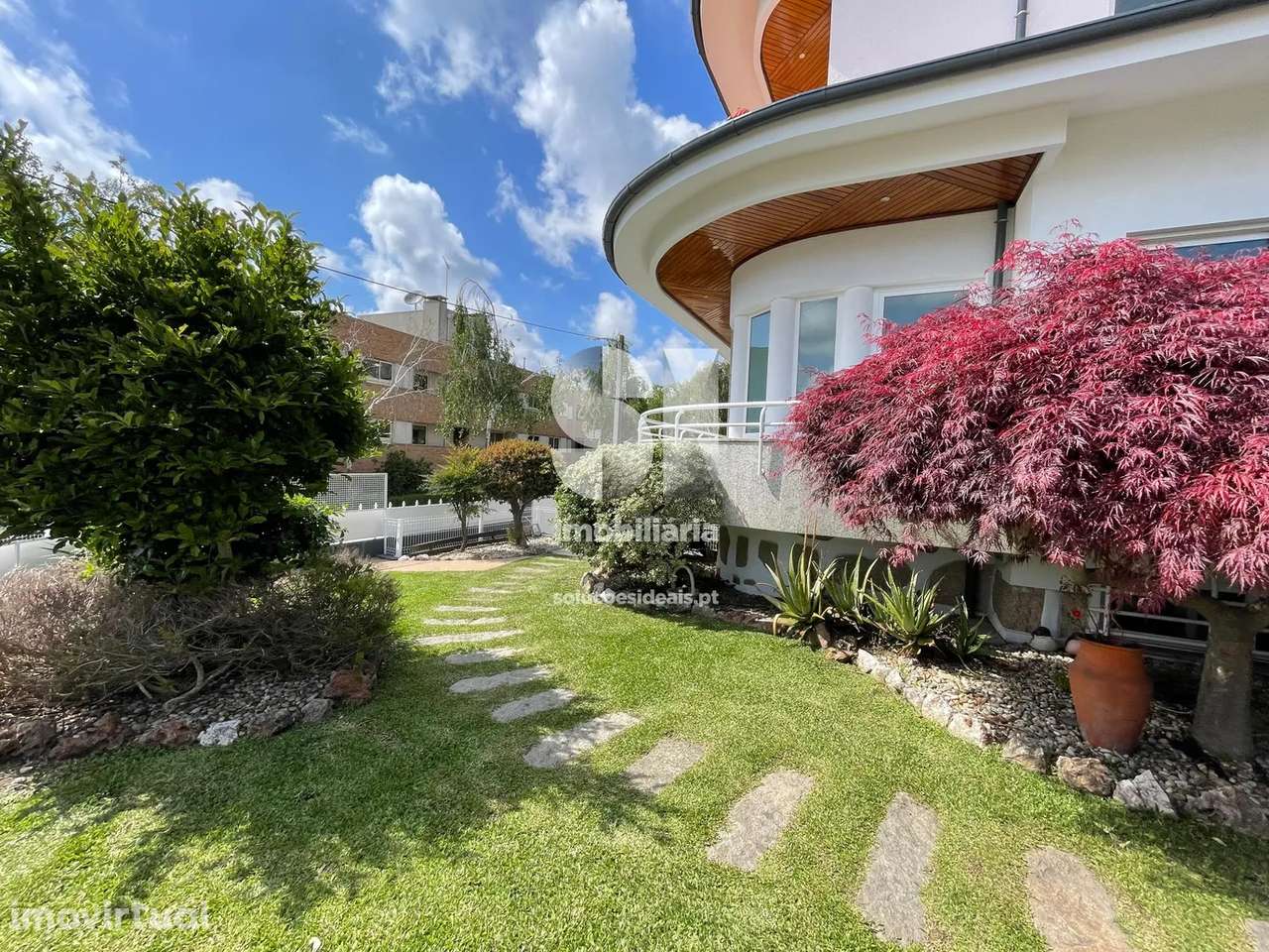 Moradia Isolada T4 - Grande imagem: 4/46