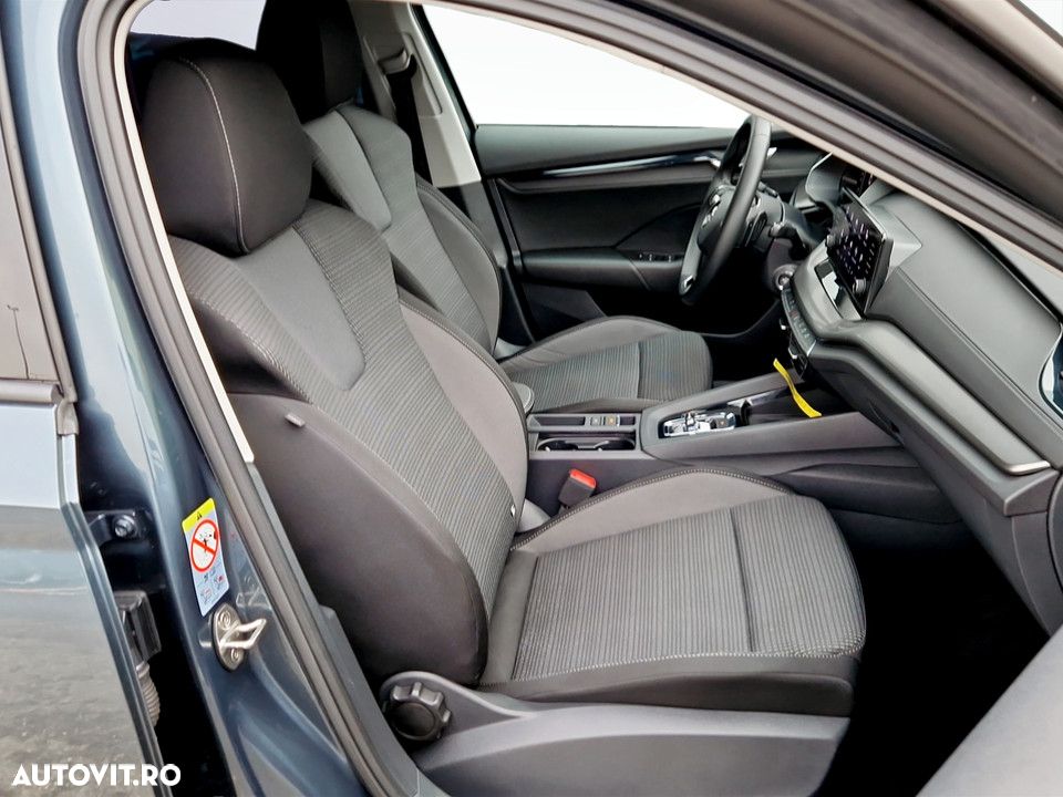 Skoda Octavia 2.0 TDI DSG Ambition - 13