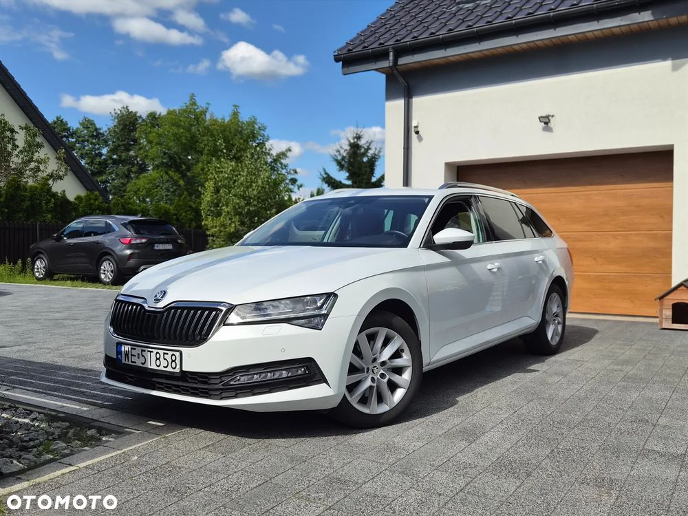 Skoda Superb 2.0 TDI SCR Ambition DSG - 3