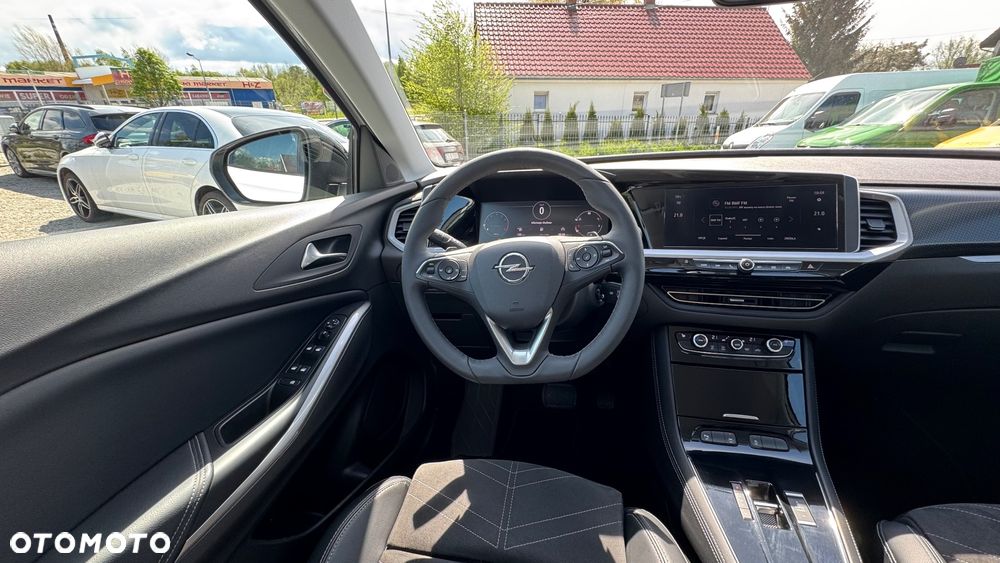 Opel Grandland 1.2 DI Automatik GS Line - 10