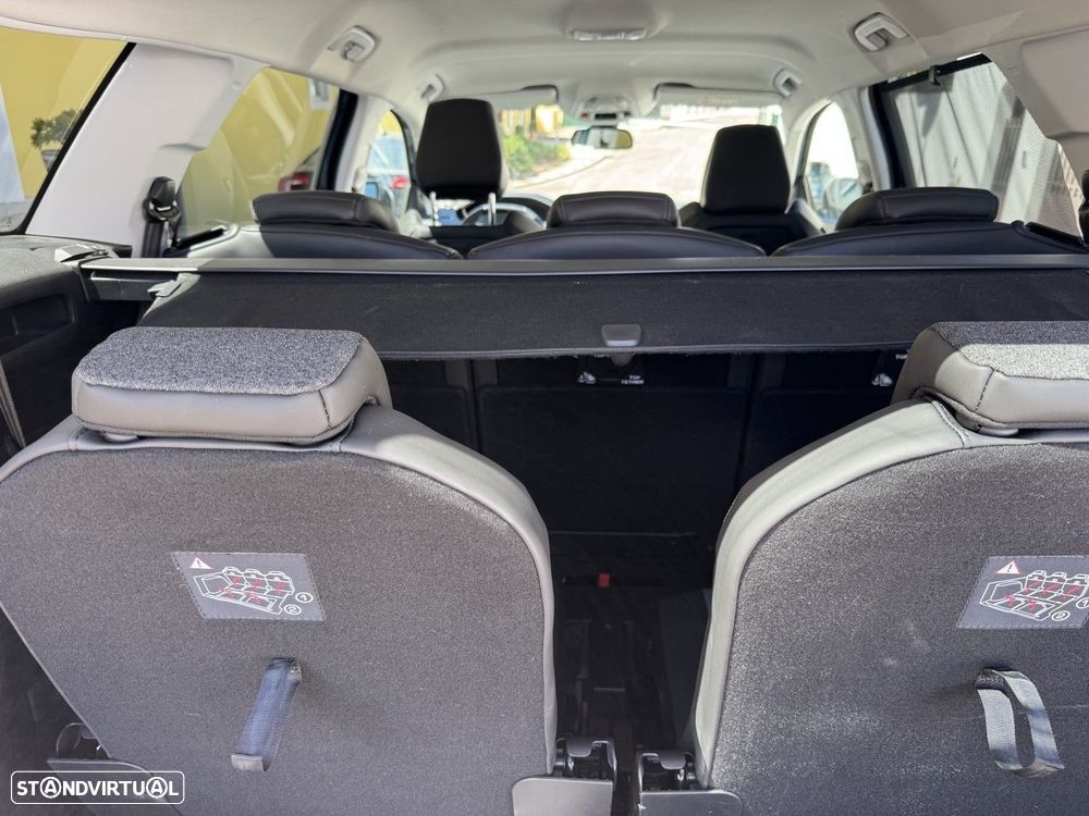 Peugeot 5008 1.2 PureTech Allure Grip Control - 14