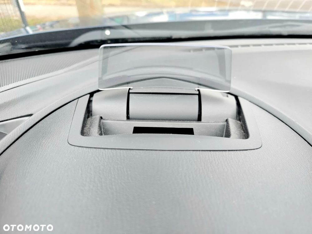 Mazda 3 SKYACTIV-G 120 Signature - 38