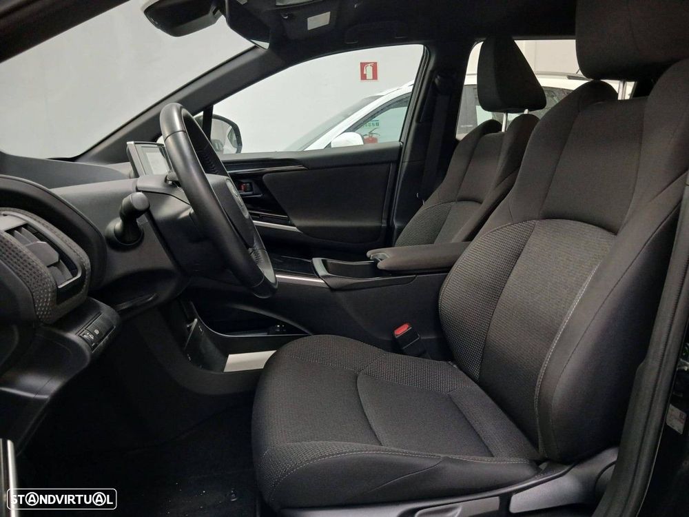 Toyota bZ4X 71,4 kWh Exclusive - 6