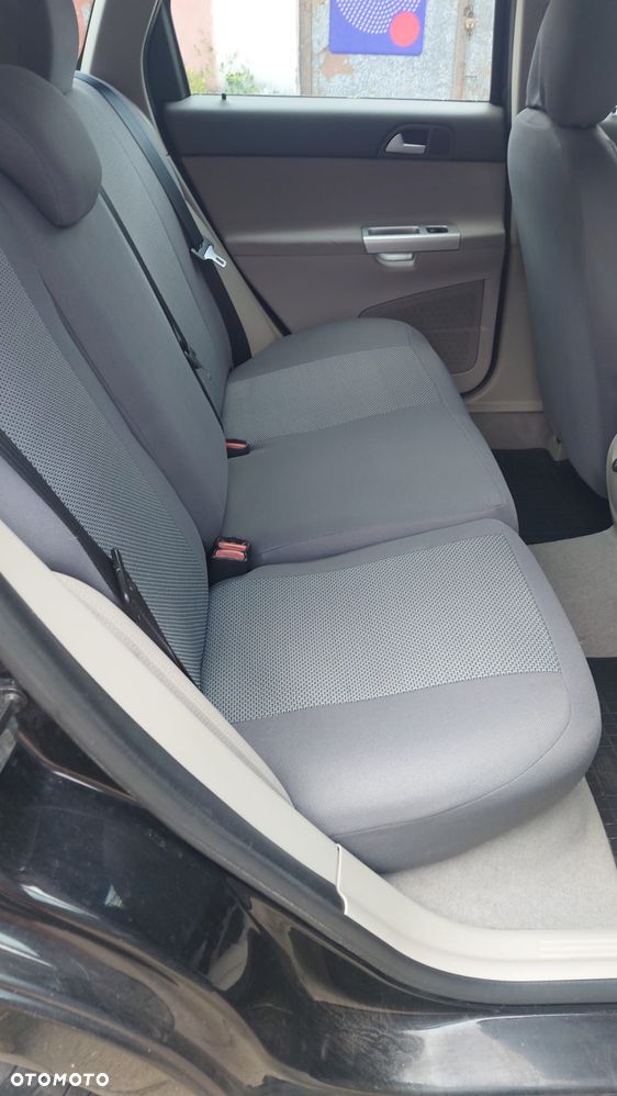 Volvo V50 2.0D - 11