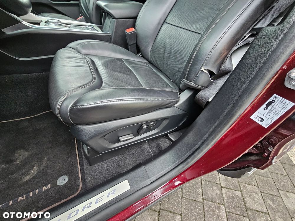 Ford Explorer 3.0 EcoBoost PHEV 4WD Platinum - 25