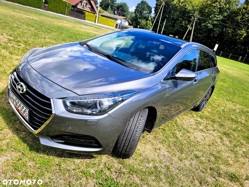 Hyundai i40 Kombi 1.7 CRDi Premium - 8