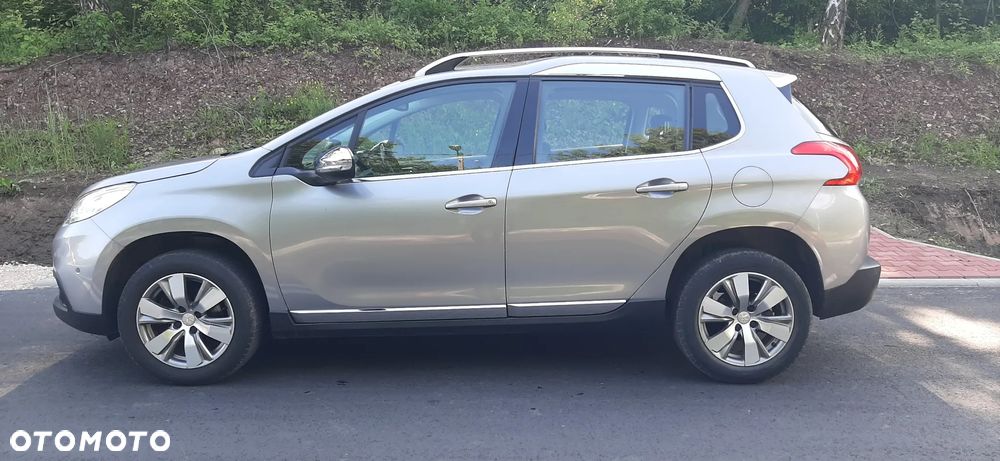 Peugeot 2008 PureTech 110 Stop&Start EAT6 Allure - 3