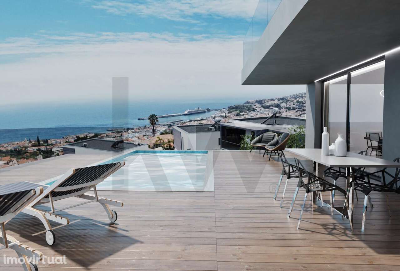 Moradia de Luxo com Vista Panorâmica sobre a Baía do Funchal – Boa Nov - Grande imagem: 5/32