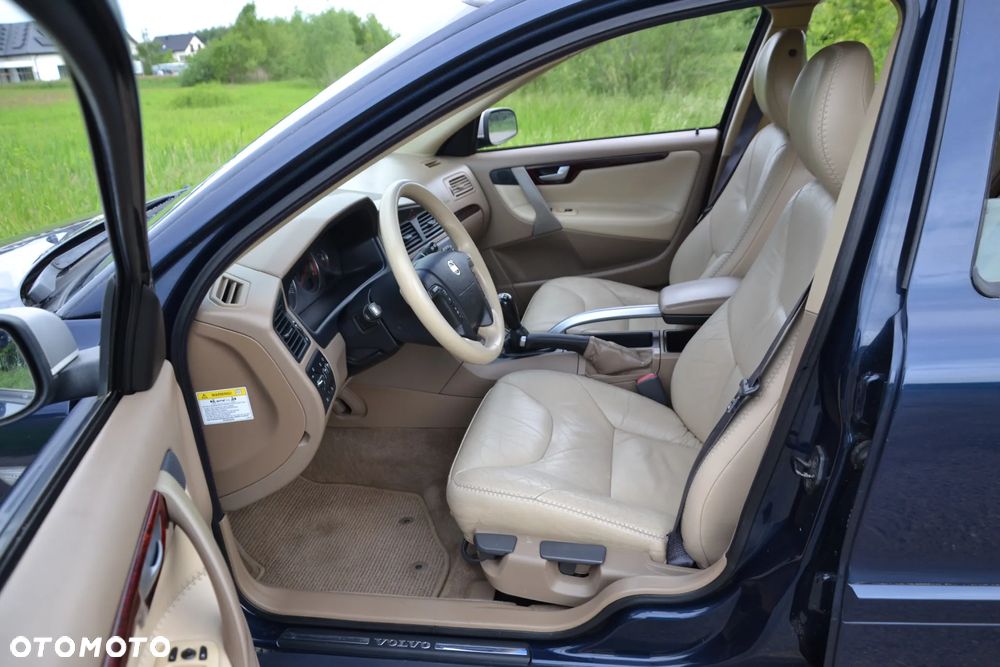 Volvo XC 70 AWD Premium - 13