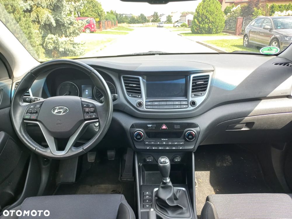 Hyundai Tucson blue 1.7 CRDi 2WD Style - 27