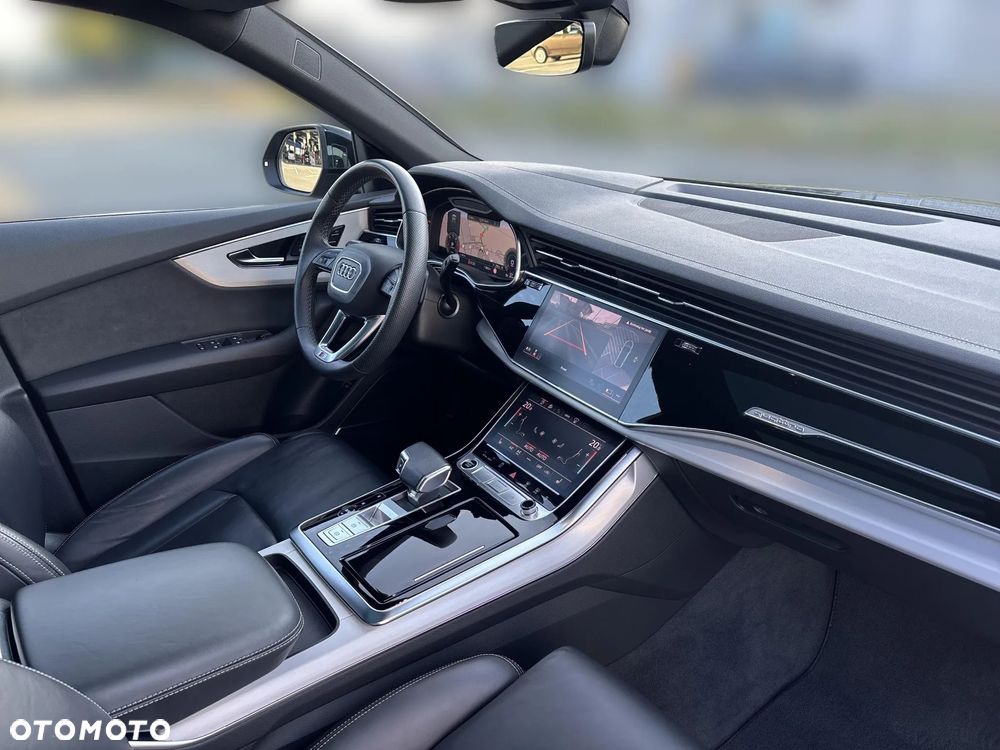 Audi Q8 50 TDI quattro tiptronic - 12