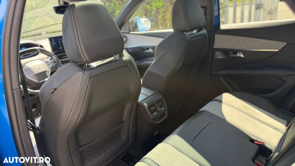 Peugeot 3008 PHEV 300 EAT8 4X4 GT - 6