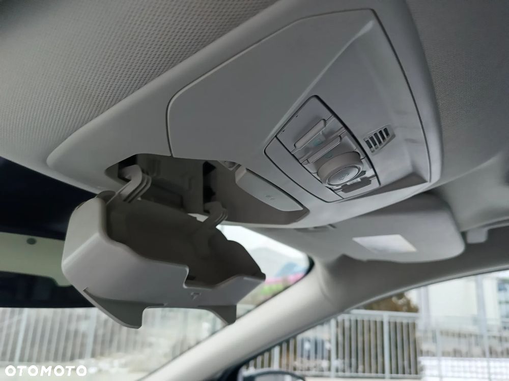 Ford Kuga 2.0 TDCi Individual MPS6 - 6