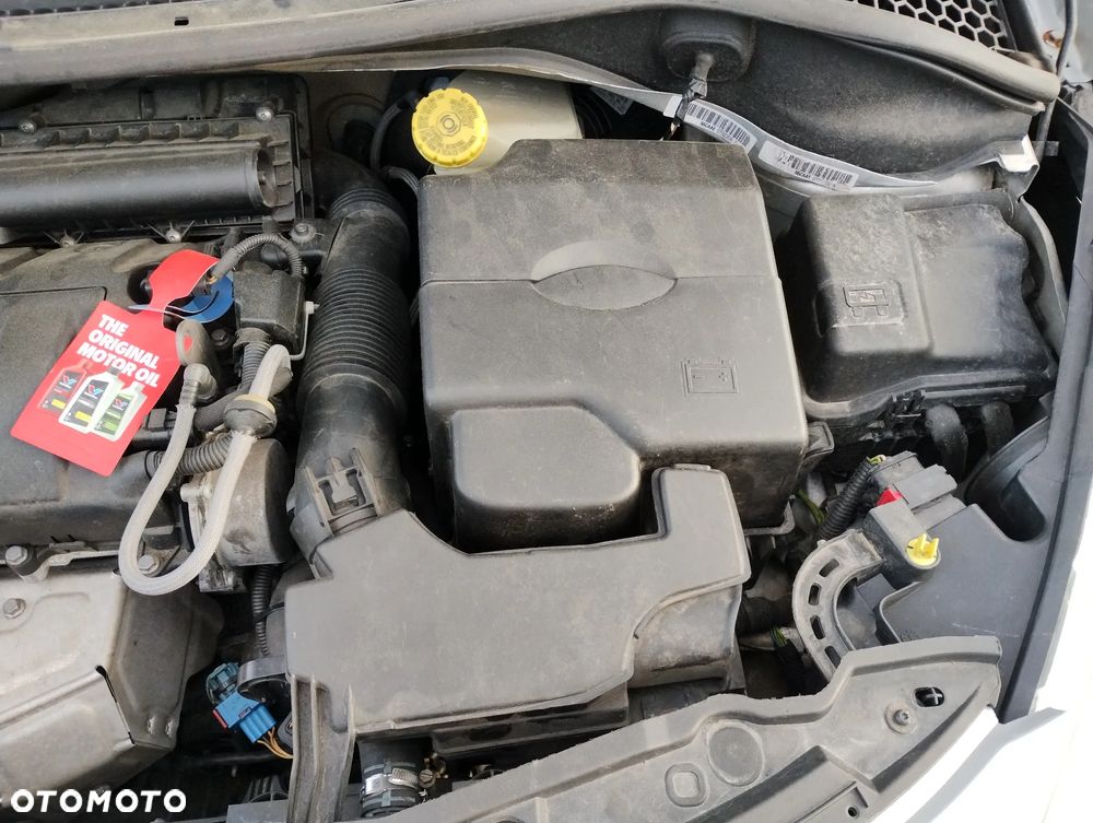 Peugeot 207 CC - 19