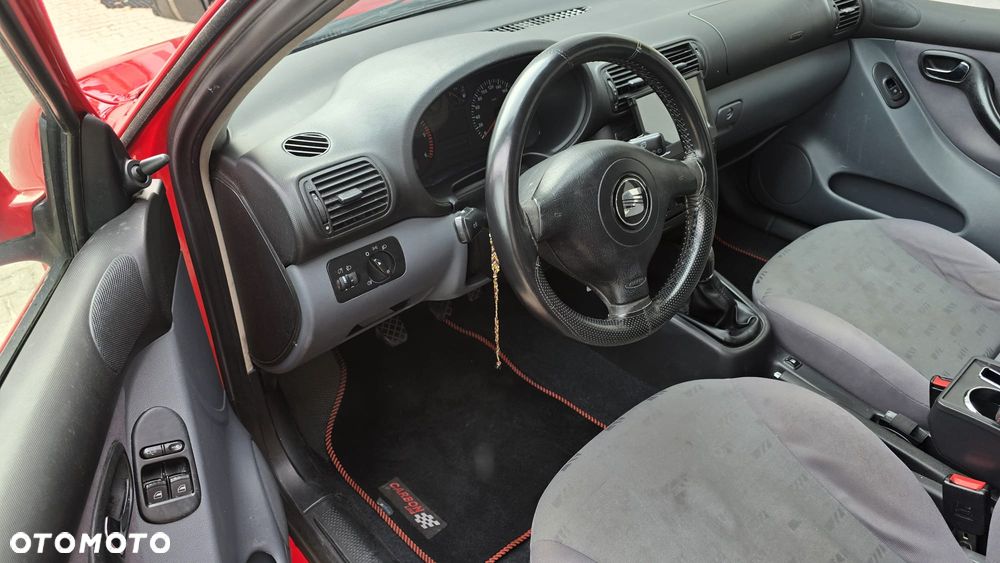 Seat Leon 1.9 TDI Signo - 5