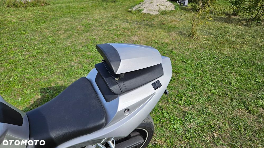 Triumph Daytona - 11