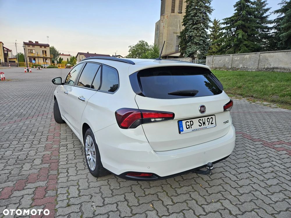 Fiat Tipo Kombi 1.4 16V Lounge - 4