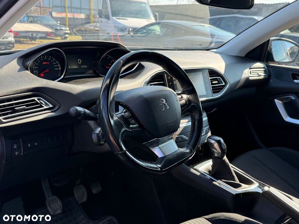 Peugeot 308 - 14