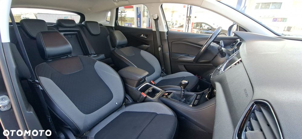 Opel Grandland X 1.2 Start/Stop Design Line - 23