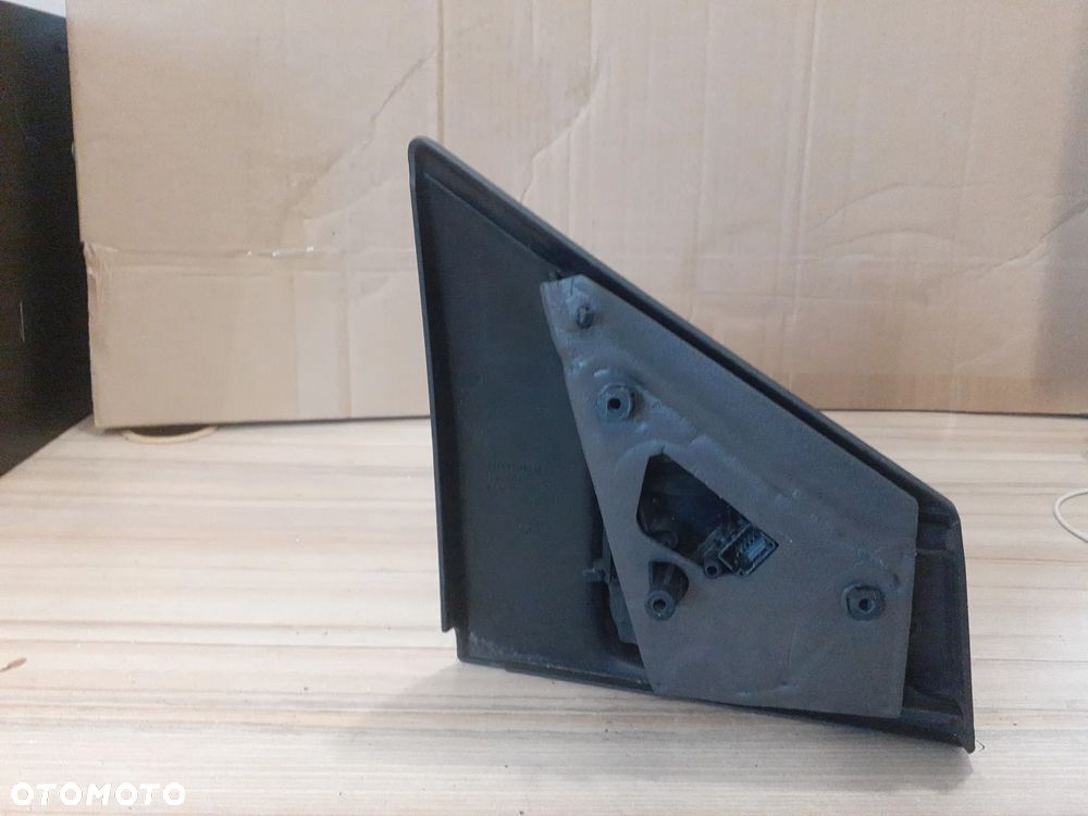# LUSTERKO LEWE  RENAULT CLIO 3 5PIN TED69 - 3