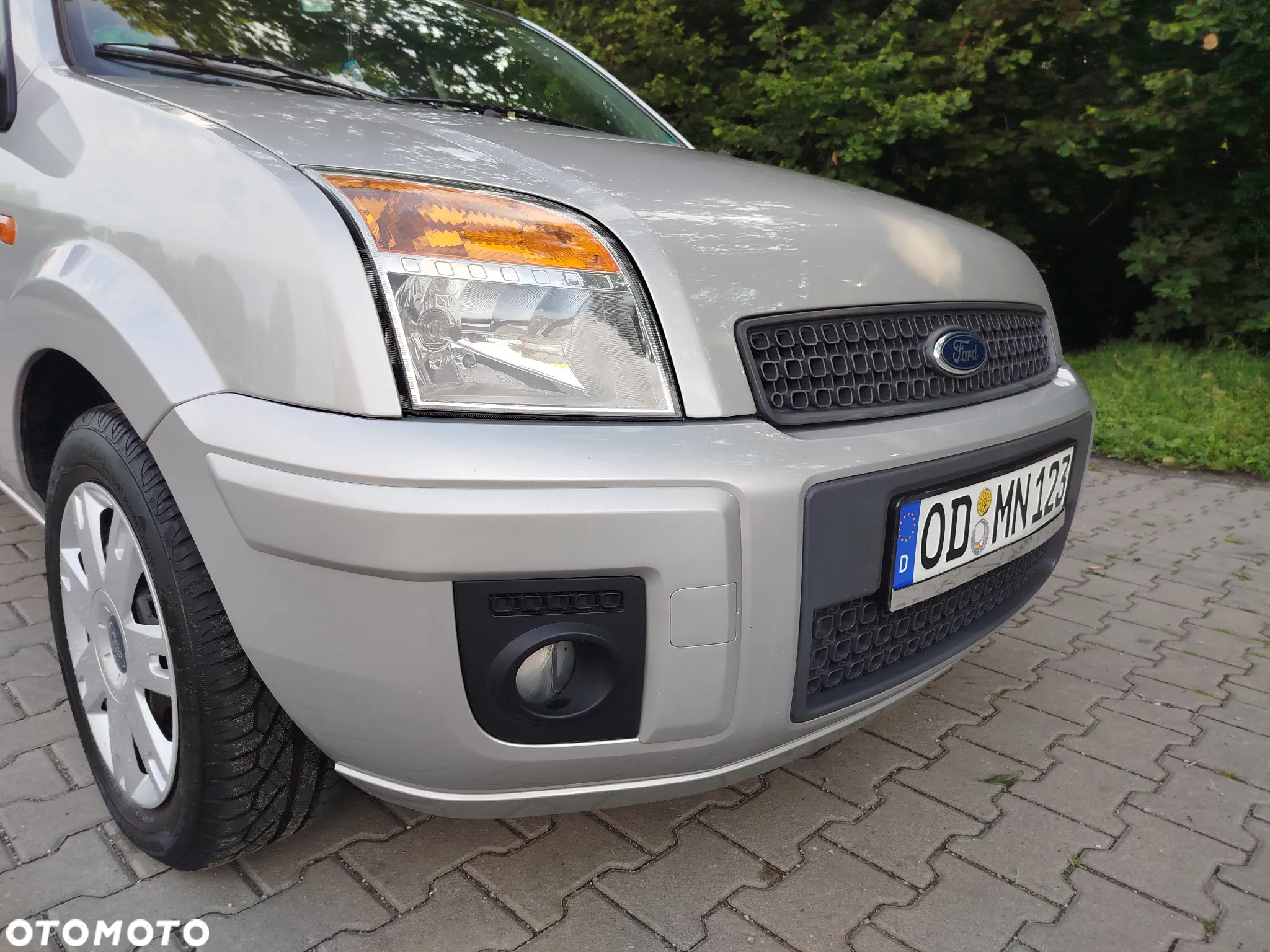 Ford Fusion 1.6 Elegance - 29