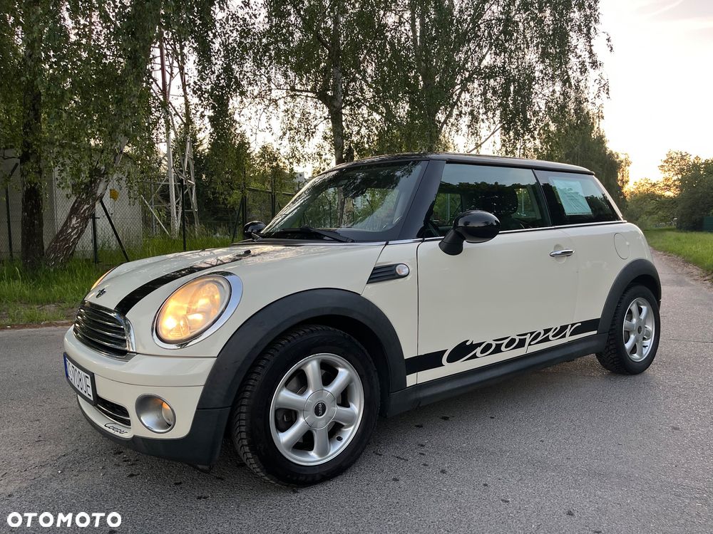 MINI Cooper Standard - 5