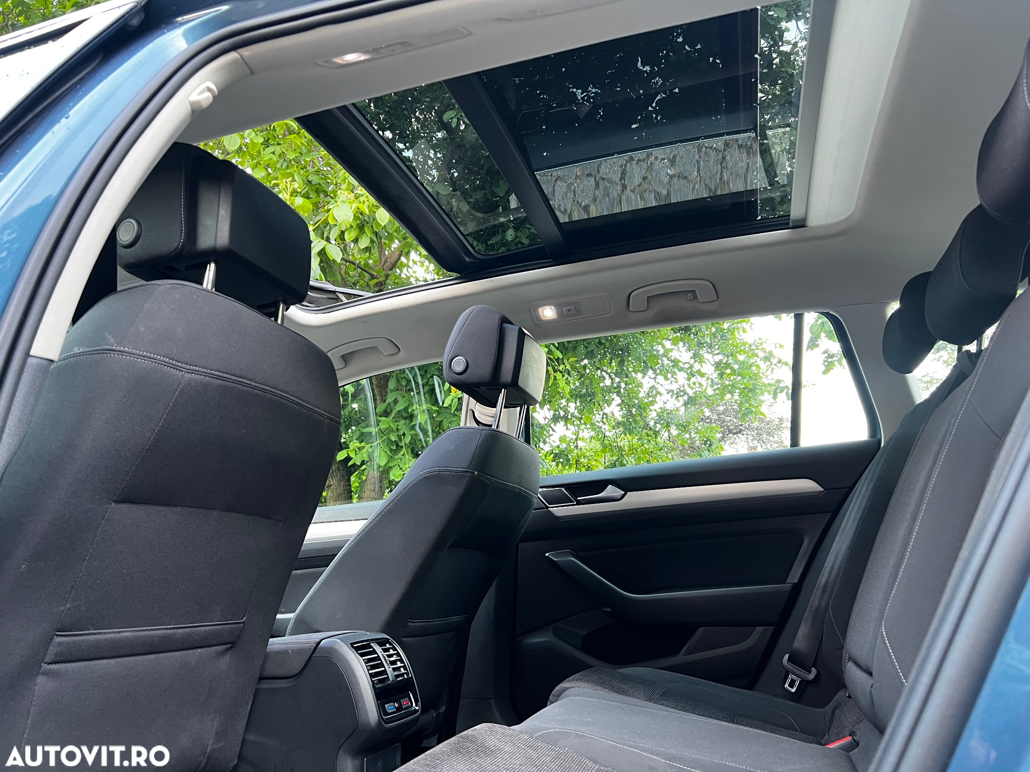 Volkswagen Passat Variant 2.0 TDI DSG Comfortline - 22