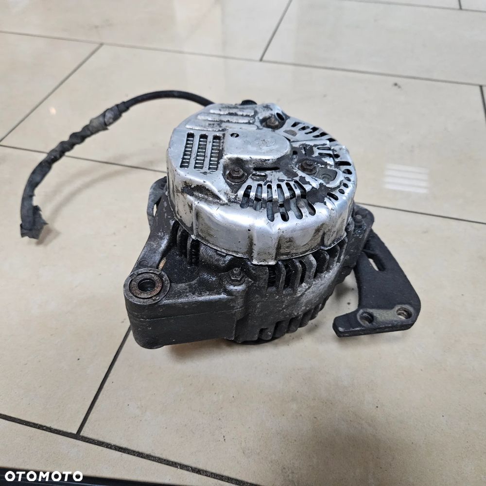 alternator Denso 27060-27030 / TOYOTA AVENSIS T22  /  TOYOTA COROLLA / 2,0 D-4D - 2